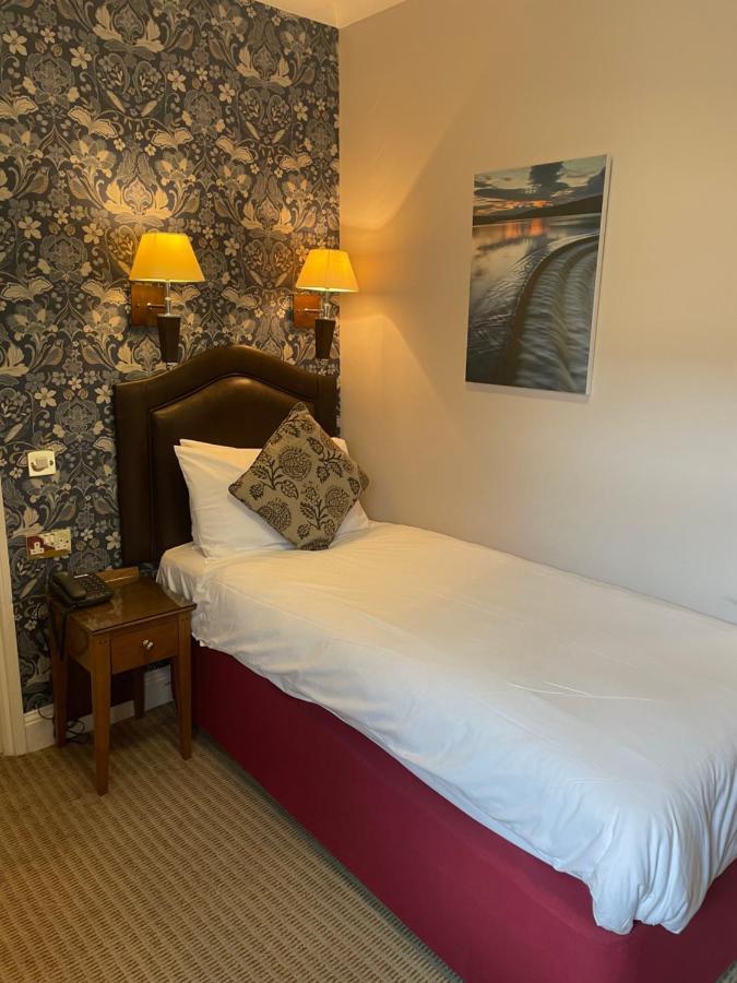 Clarion Hotel Charlecote Pheasant Wellesbourne Bagian luar foto