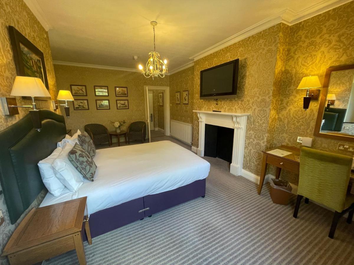 Clarion Hotel Charlecote Pheasant Wellesbourne Bagian luar foto